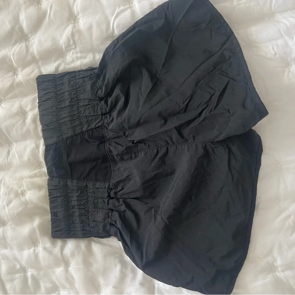 FREE PEOPLE “The Way Home Shorts” color: black size: xs - Picture 3 of 4